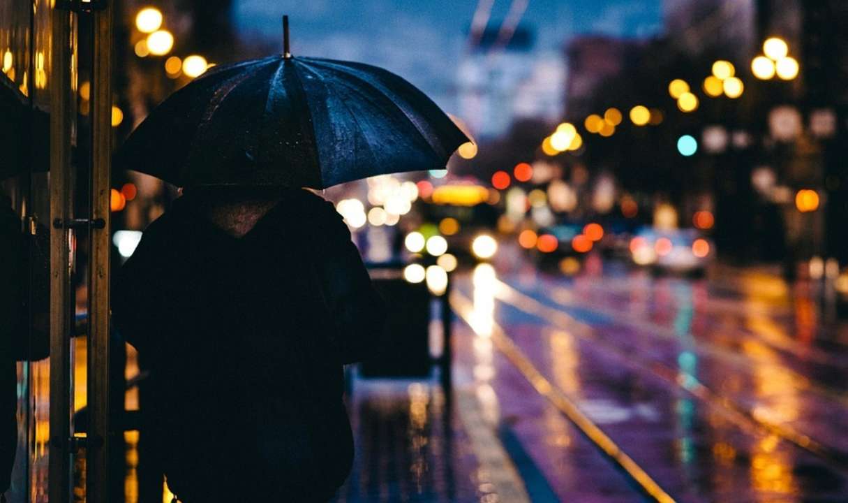 Тепло, але з грозами: прогноз погоди на 19 квітня