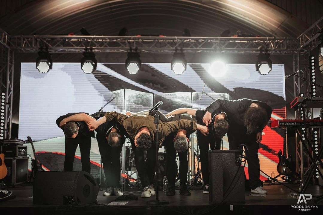Гурт "Друга ріка" вступив у метро у Дніпрі/Фото: Instagram