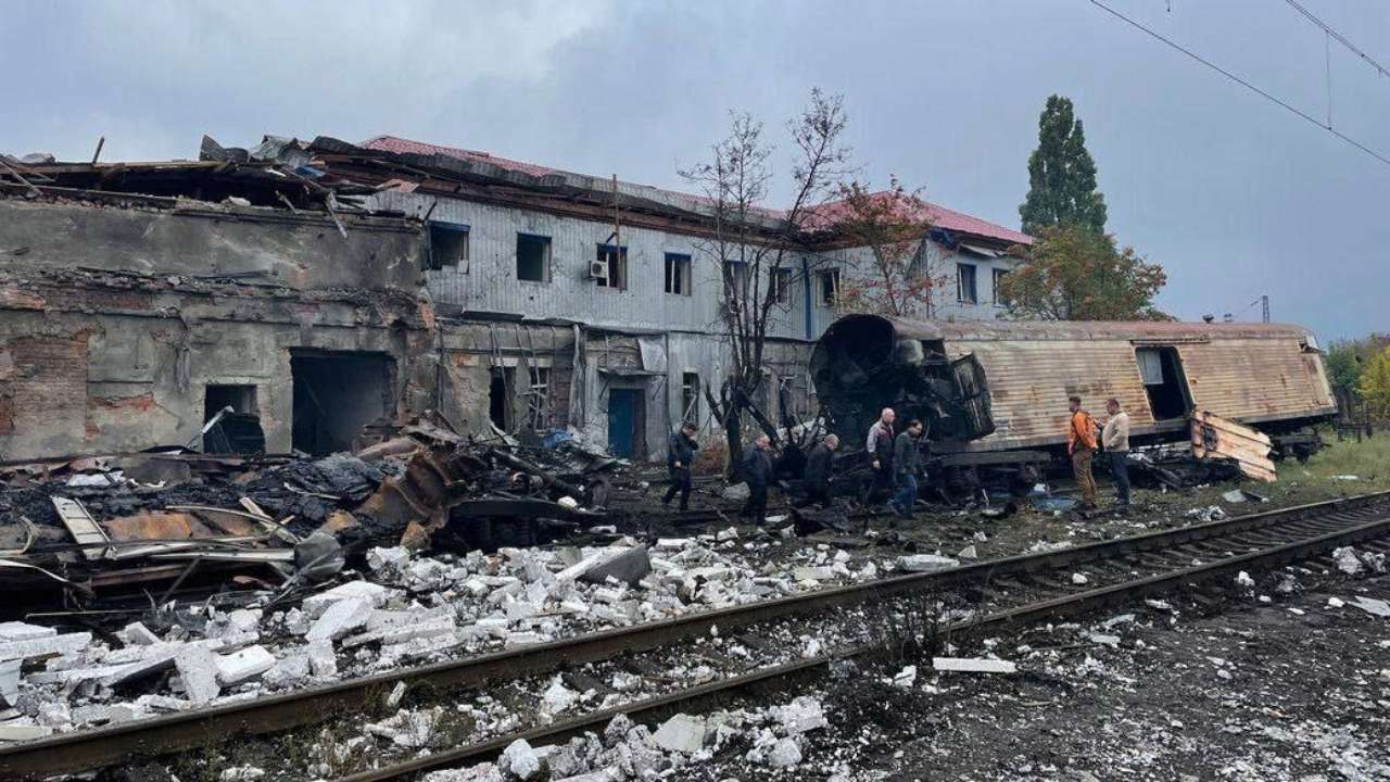 Россияне уничтожили вагоны-рефрижераторы в Харькове с телами своих же военных/Фото: Telegram/Автор: БРАТЧУК Харьков
