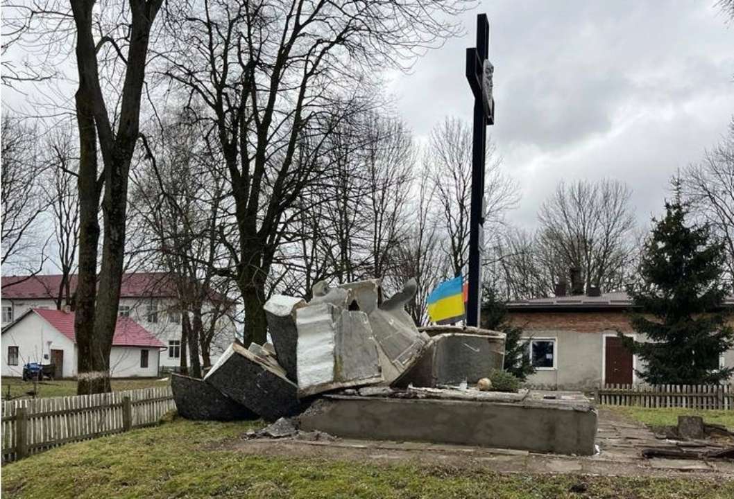 Львівщина першою в Україні закінчила демонтаж пам’яток радянської доби/Фото: Максим Козицький Без радянських пам'яток: стало відомо в якій області повністю завершили процес декомунізації