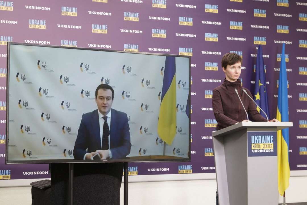 Перший транш допомоги від ЄС Україна може отримати вже в березні Перший транш допомоги від ЄС Україна може отримати вже в березні