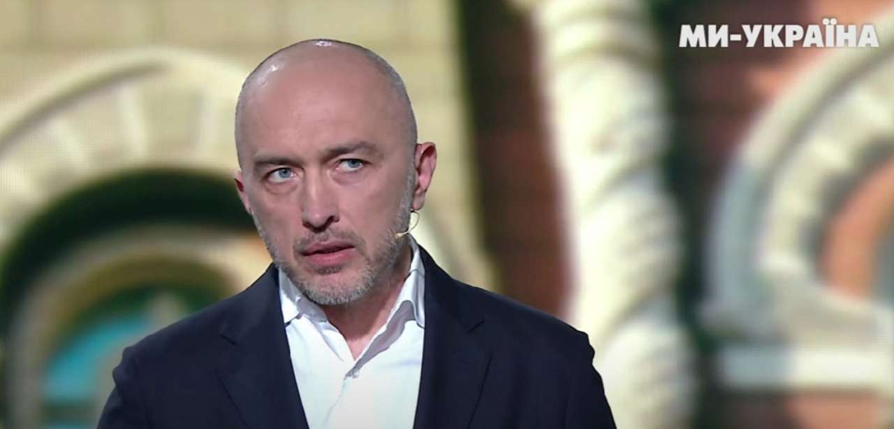 Андрій Пишний відповів на найпопулярніші питання про економіку України. Фото: Скриншот відео НБУ