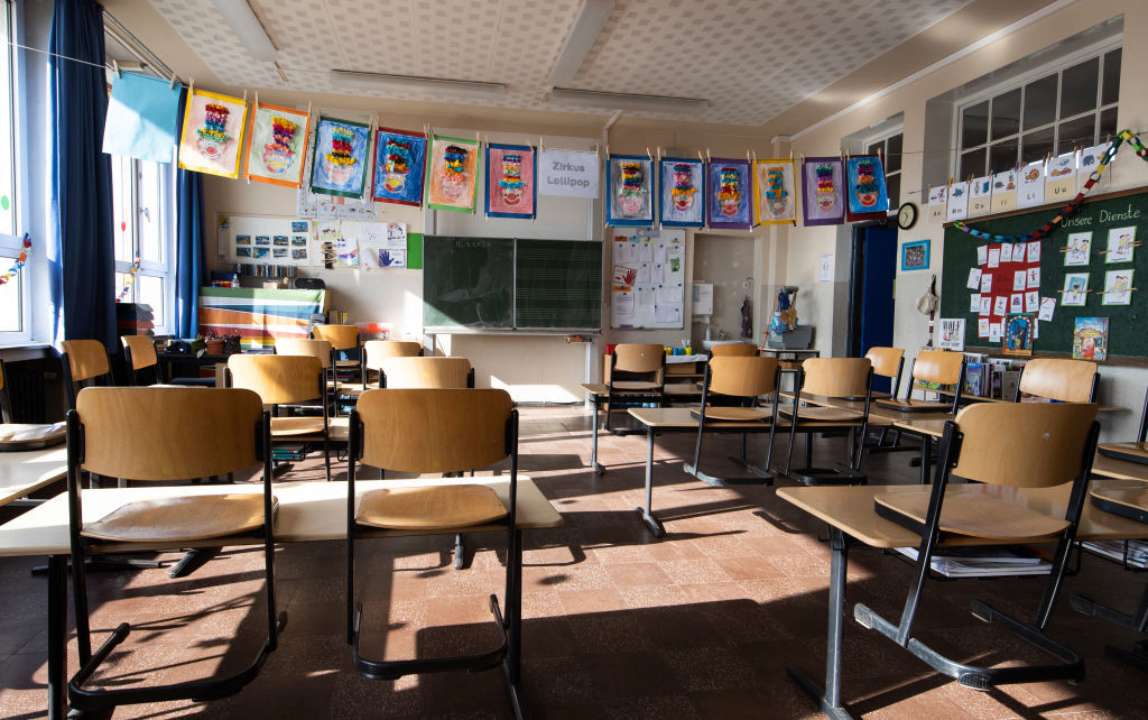 У колишній канадській школі для індіанців знайдені останки 215 дітей