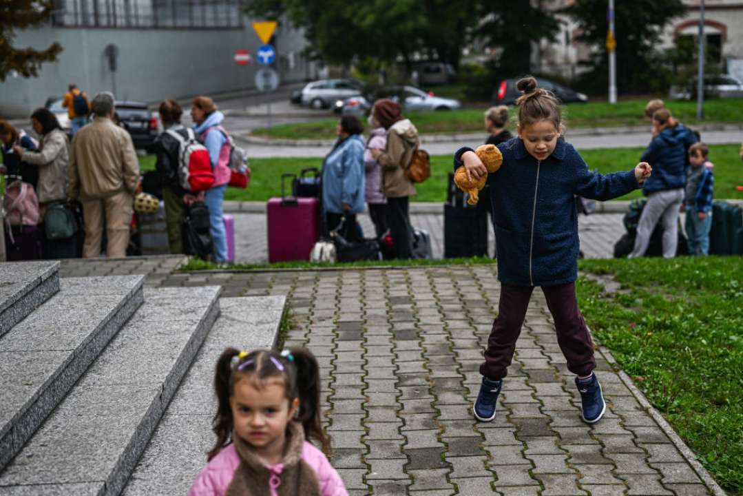 Українців зобов'яжуть платити за прихисток у Польщі/Фото: Getty Images Польща