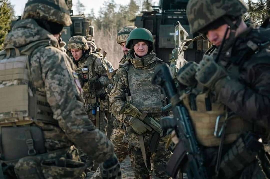 Перевищують в сім разів: Данілов про втрати рф в Бахмуті