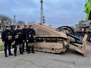 Також комплекси розмінування "ДОК-ІНГ" MV-4 та МV-10 виробництва Хорватії працюватимуть на Херсонщині Також комплекси розмінування "ДОК-ІНГ" MV-4 та МV-10 виробництва Хорватії працюватимуть на Херсонщині
