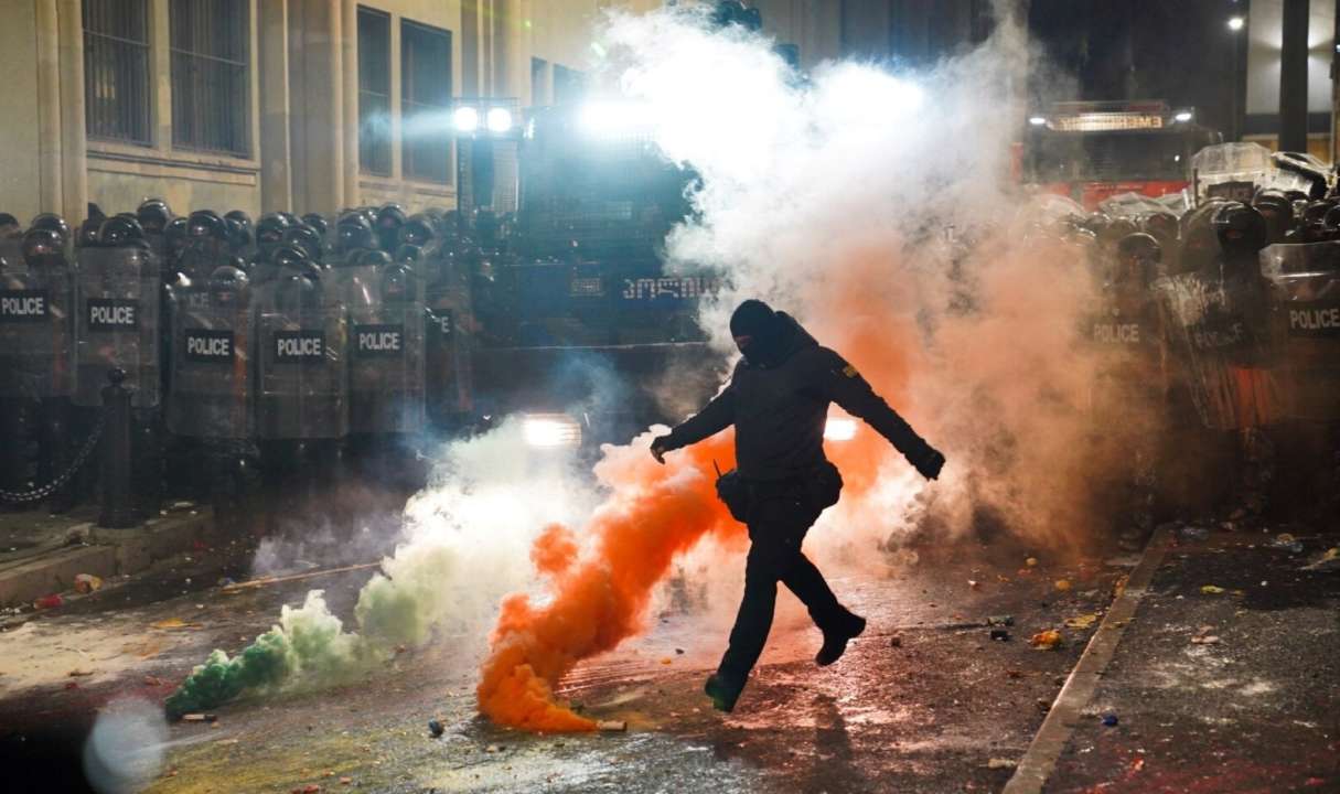 Митингующий/Фото: ekhokavkaza Митингующий