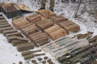 На Донбассе нашли тайник с оружием боевиков На Донбассе нашли тайник с оружием боевиков