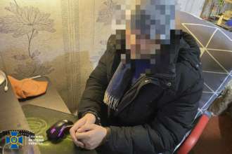 СБУ задержала хакера, обеспечивавшего оккупантам мобильную связь в Украине/Фото: Facebook СБУ задержала хакера, обеспечивавшего оккупантам мобильную связь в Украине