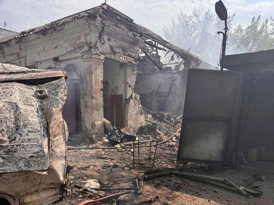 Наслідки атаки Курахового 30 серпня/Фото: Вадим Філашкін Наслідки атаки Курахового 30 серпня/Фото: Вадим Філашкін