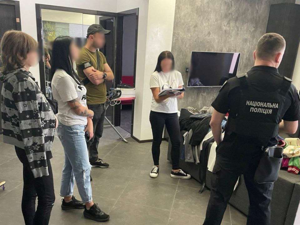 Нацполіція затримала шістьох харків'ян за організацію інтимного бізнесу