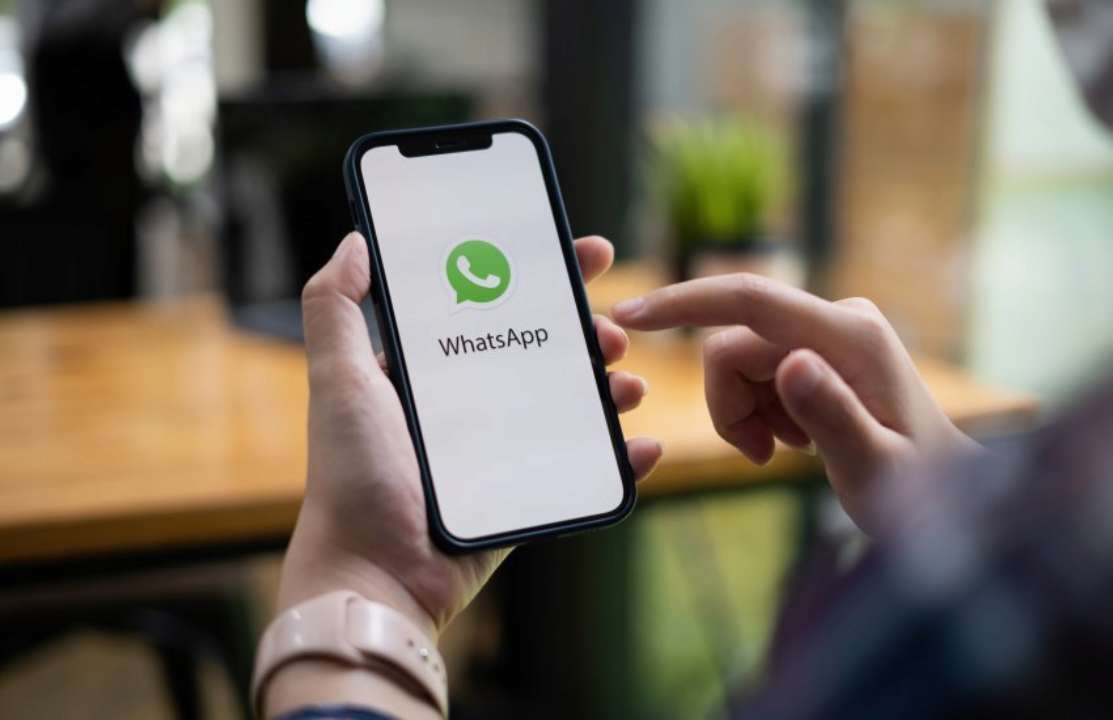 Нова функція у WhatsApp: ділитися фото, документами та іншим стане простіше