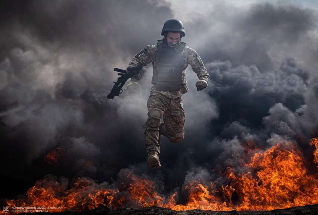 Наєв поділився, як відбувається тренування наших воїнів. Фото: Новини КОС ЗСУ підготовка українських захисників