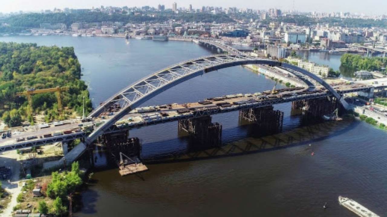 В Киеве назвали дату начала строительства метро на Троещину/Фото: kmr.gov.ua В Киеве назвали дату начала строительства метро на Троещину и троллейбусных линий в Бровары и Бучу