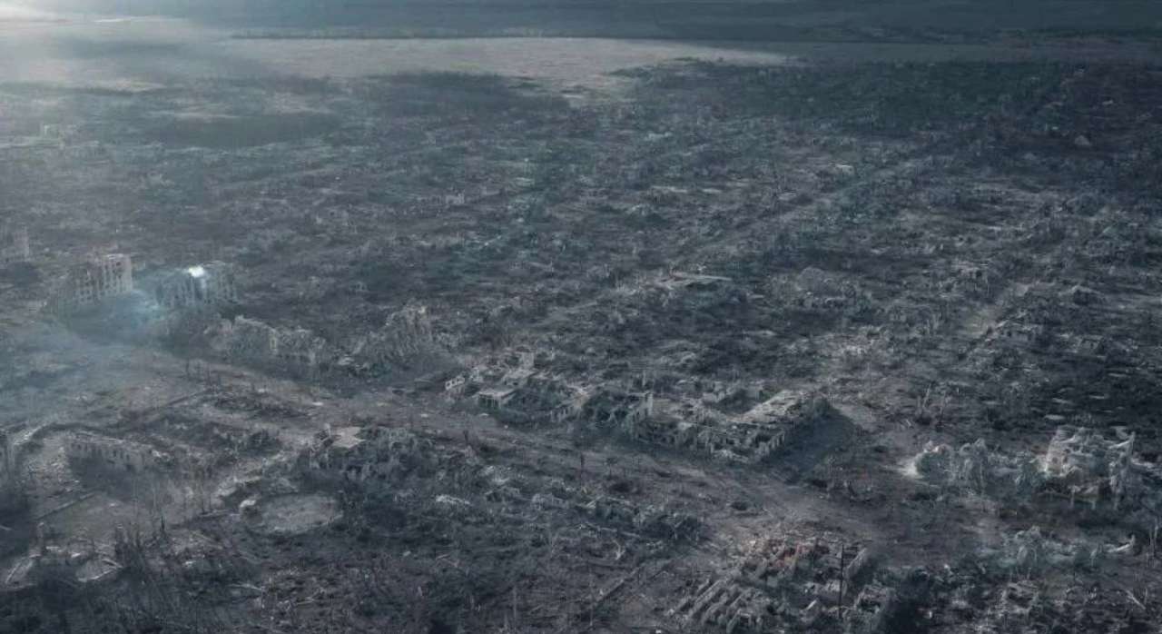 В західних ЗМІ не завжди пишуть про реальну ситуацію в Україні. Міста Мар'їнка більше немає. Українські війська відійшли