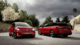 Volkswagen представила "горячие" электрические хэтчбек и универсал/Фото: Volkswagen Volkswagen ID.7 та ID.3 GTX