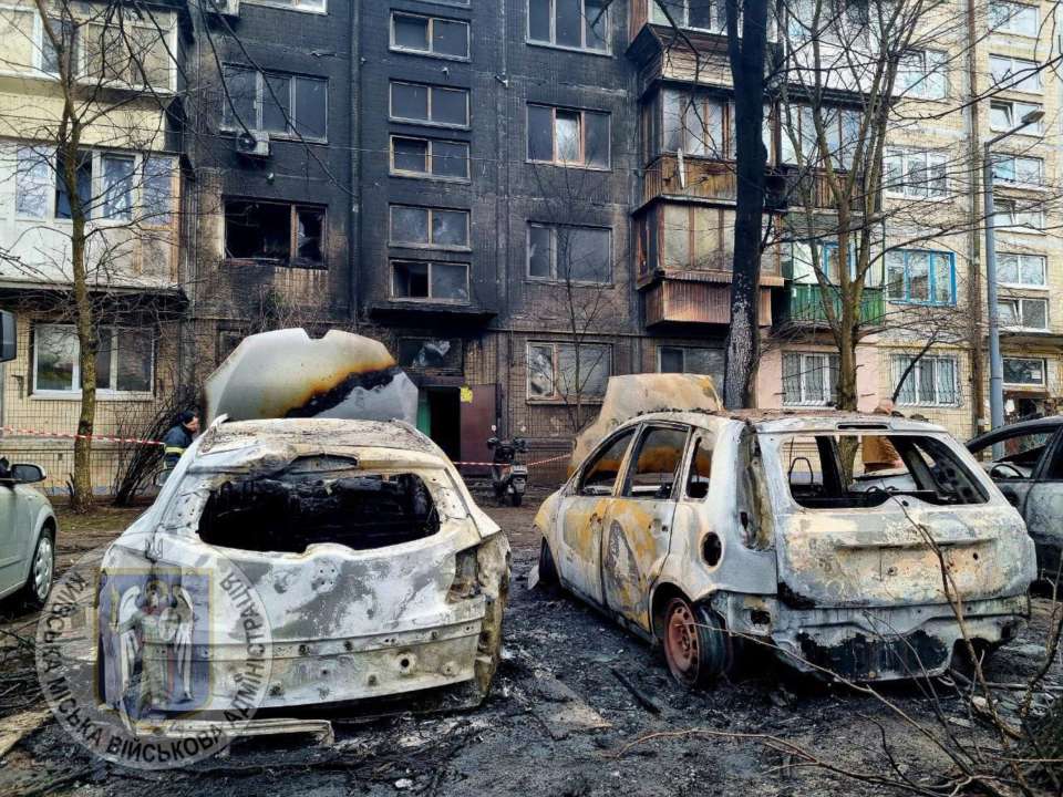 Армія рф атакувала столицю ракетами: у КМВА показали наслідки обстрілу Києва