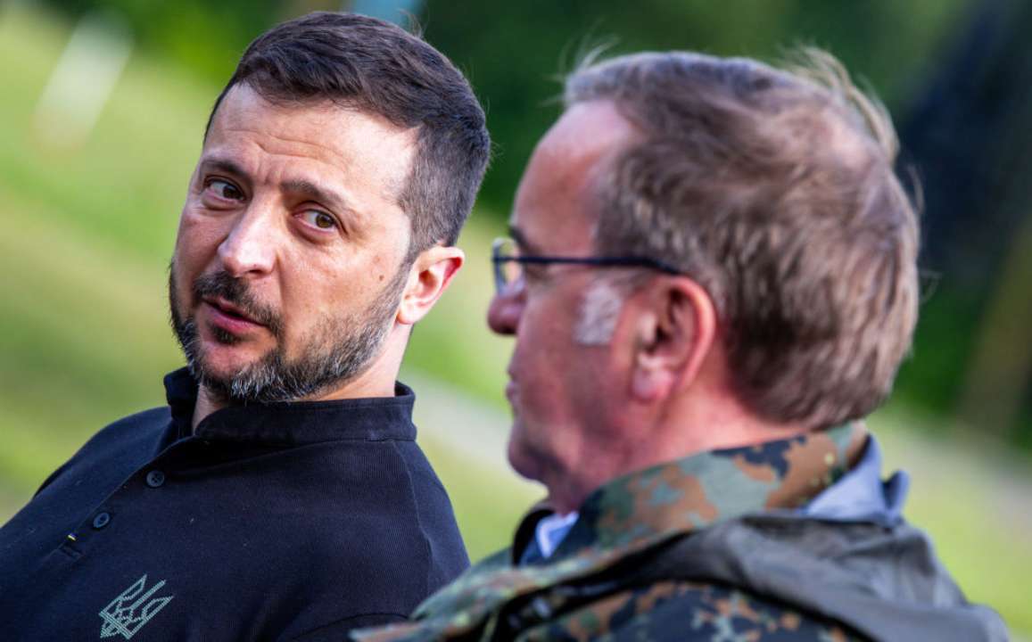 Зеленский встретился с министром обороны Германии и главой Пентагона/Фото: Getty Images Зеленский встретился с министром обороны Германии и главой Пентагона/Фото: Getty Images