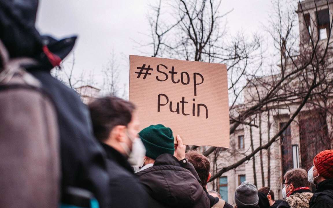 Российские олигархи выступили против нападения РФ на Украину