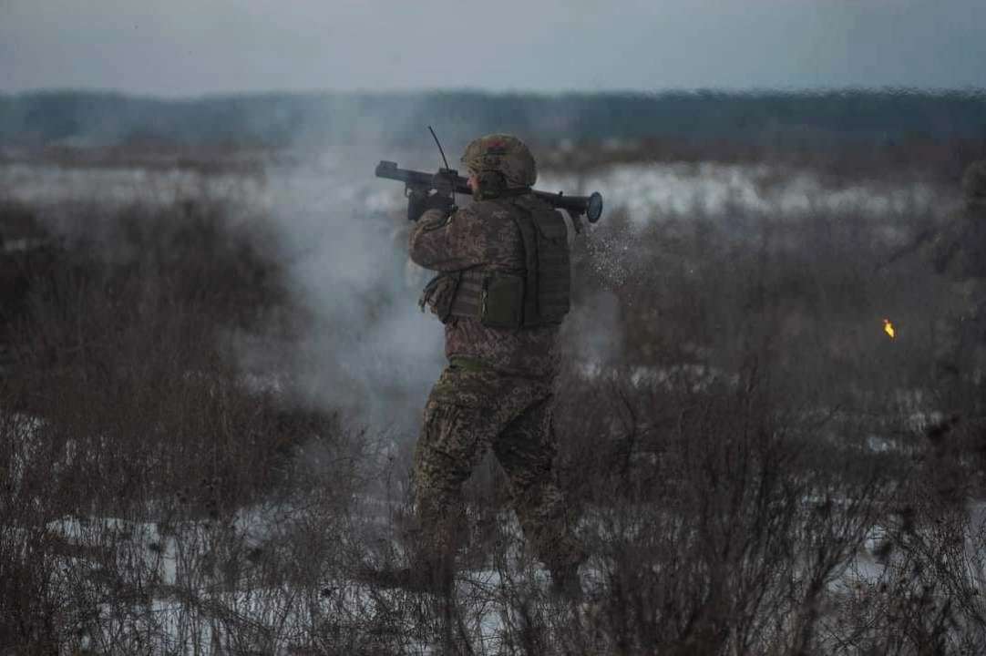 Прикордонники ліквідували окупантів на Донеччині, які намагались атакувати ЗСУ/Фото: Facebok Українські прикордонники ефектно знищили окупантів на Бахмутському напрямку. Відео