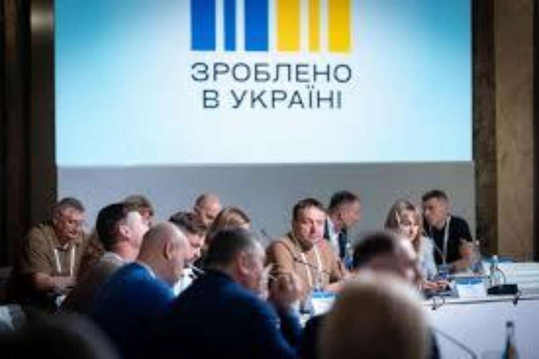 Оборонний комплекс - пріоритет: проєкт "Зроблено в Україні" презентували у Чернівцях