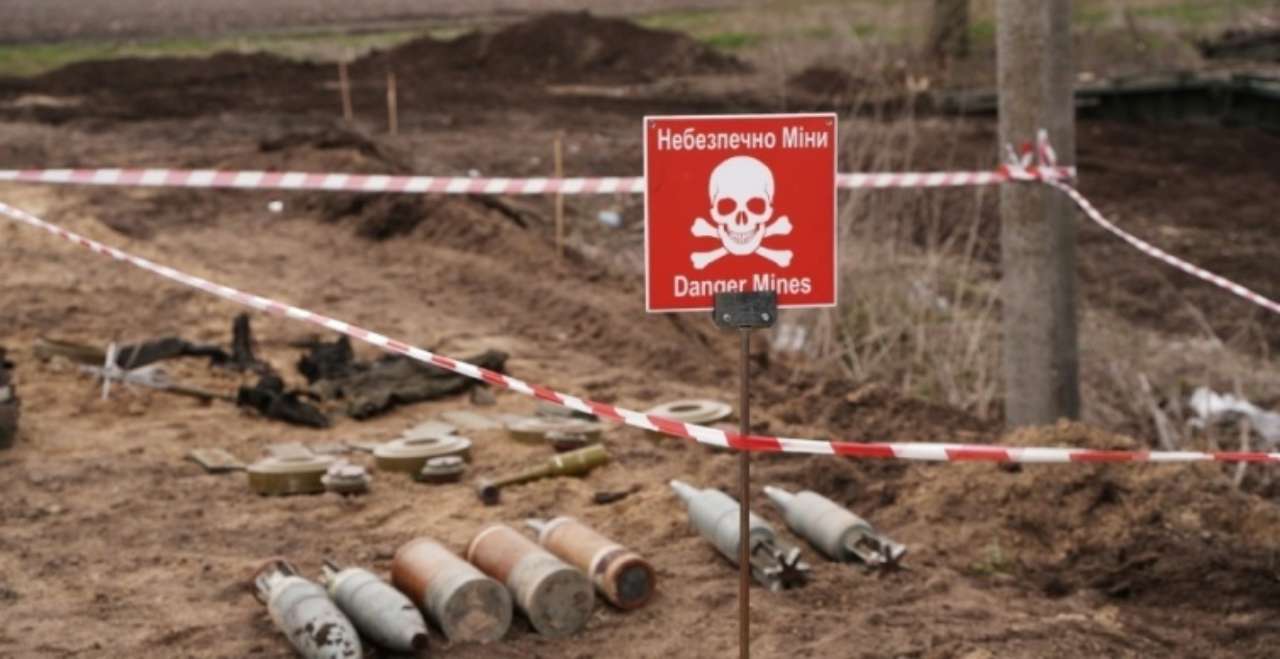 Число дня: названо кількість українських дітей постраждалих від вибухонебезпечних предметів