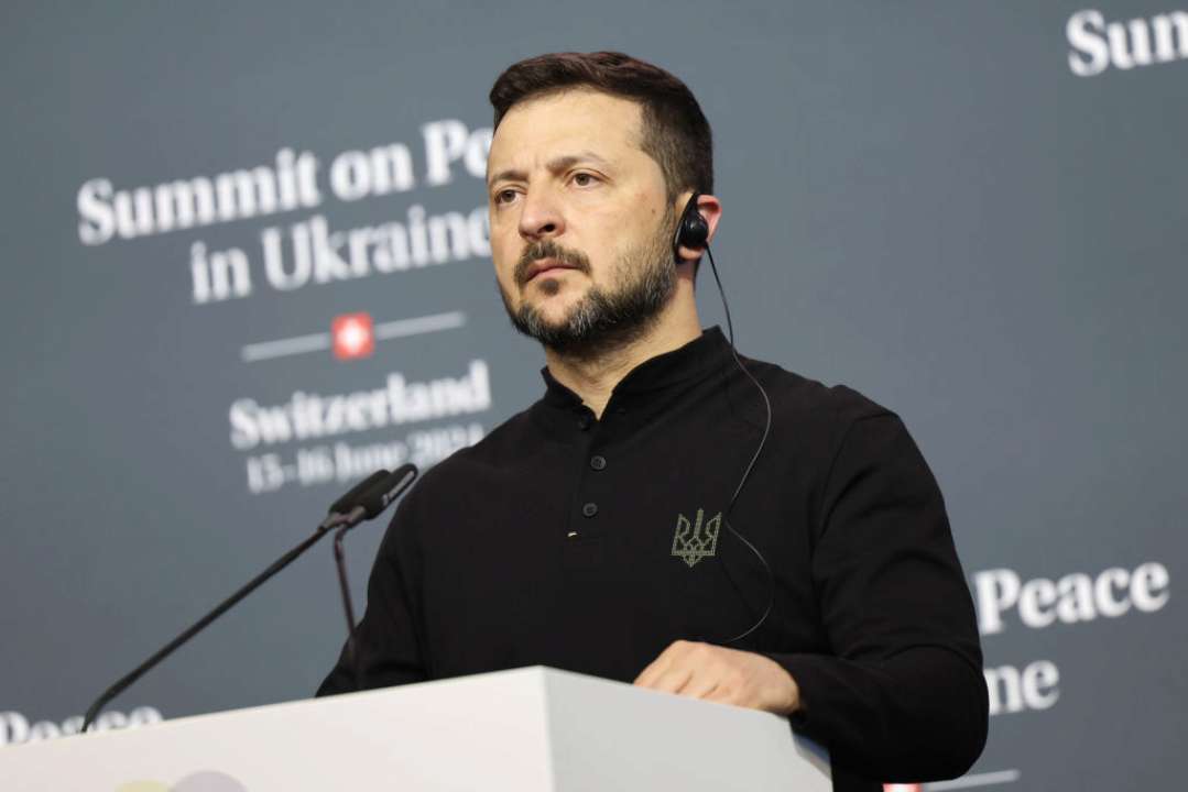 Зеленський доручив уряду розробити умови, що спрощують встановлення сонячних панелей і акумуляторів/Фото: Getty Images