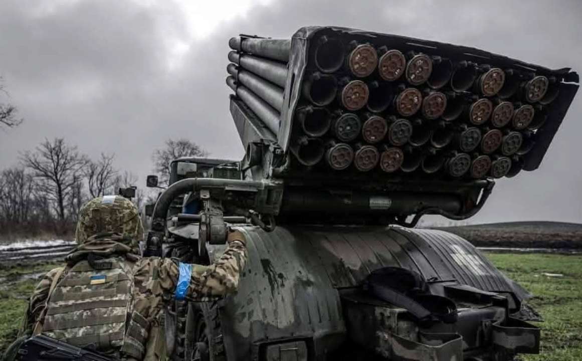 Украинский военный с ракетной установкой/Фото: telegram Украинский военный с ракетной установкой