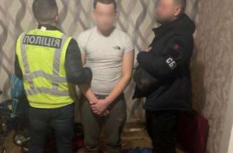 Підпалювали релейні шафи на залізниці та автівки військових – викрито пʼятьох осіб/Фото: СБУ, Офіс генпрокурора, Нацполіція Підпалювали релейні шафи на залізниці та автівки військових – викрито пʼятьох осіб/Фото: СБУ, Офіс генпрокурора, Нацполіція