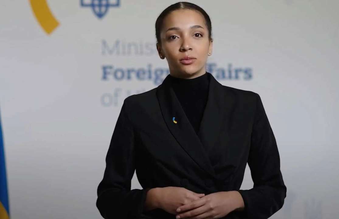 МЗС України презентує інноваційну віртуальну помічницю з консульських питань