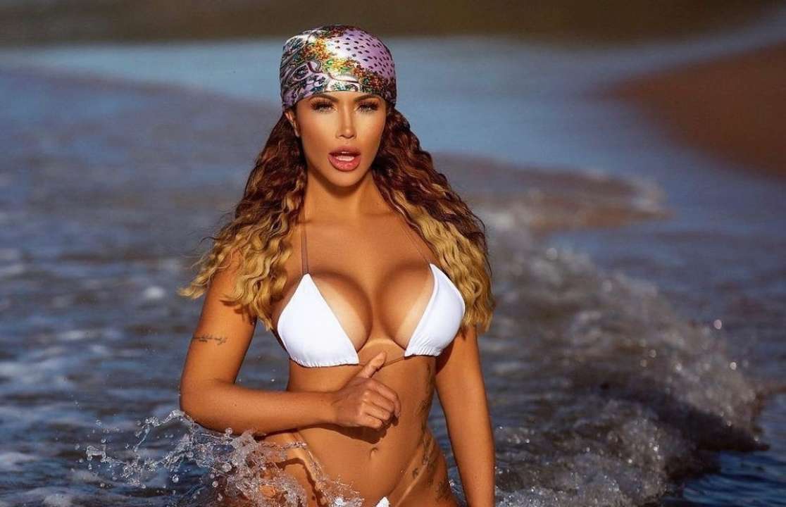 Женщина, которая вышла замуж сама за себя развелась