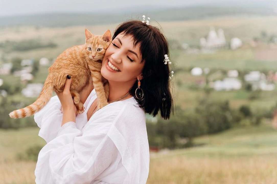 Оля Цыбульская провела видеоэкскурсию по местам, где прошло ее детство/Фото: cybulskaya/instagram "Знаю здесь каждую тропу в лесу": Цибульская показала места, где прошло ее детство