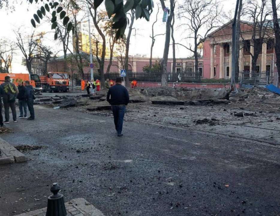 Уничтожены 15 ударных БпЛА "Shahed-136/131" и одна управляемая авиационная ракета Х-59 Уничтожены 15 ударных БпЛА "Shahed-136/131" и одна управляемая авиационная ракета Х-59