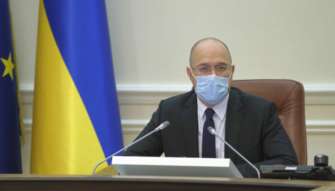 Прем’єр-міністр України повідомив про продовження карантину до 30 квітня Прем’єр-міністр України повідомив про продовження карантину до 30 квітня
