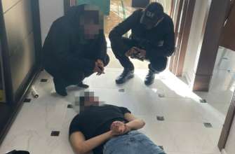 СБУ накрили схему підробки сертифікатів, що діяла у трьох великих містах / Фото: СБУ СБУ накрили схему підробки сертифікатів, що діяла у трьох великих містах / Фото: СБУ