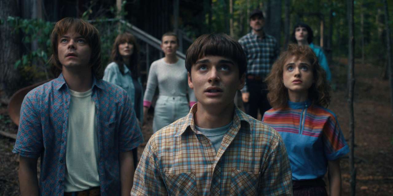 Керівники Netflix розплакались, коли ознайомились зі сценарієм останнього сезону "Дивних див"/Кадр із серіалу Герої "Дивних див" у четвертому сезоні серіалу