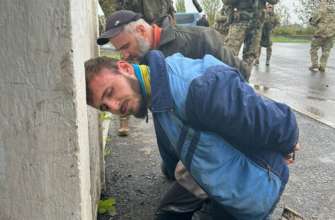 Нападавших на полицейских задержали в Одесской области - им грозит пожизненное заключение Нападавших на полицейских задержали в Одесской области - им грозит пожизненное заключение