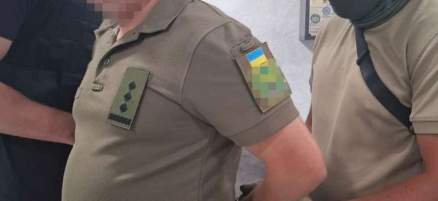 Фото: СБУ "Заработали" на уклонистах более 1 млн долларов: в Киевской области задержали начальников двух ТЦК