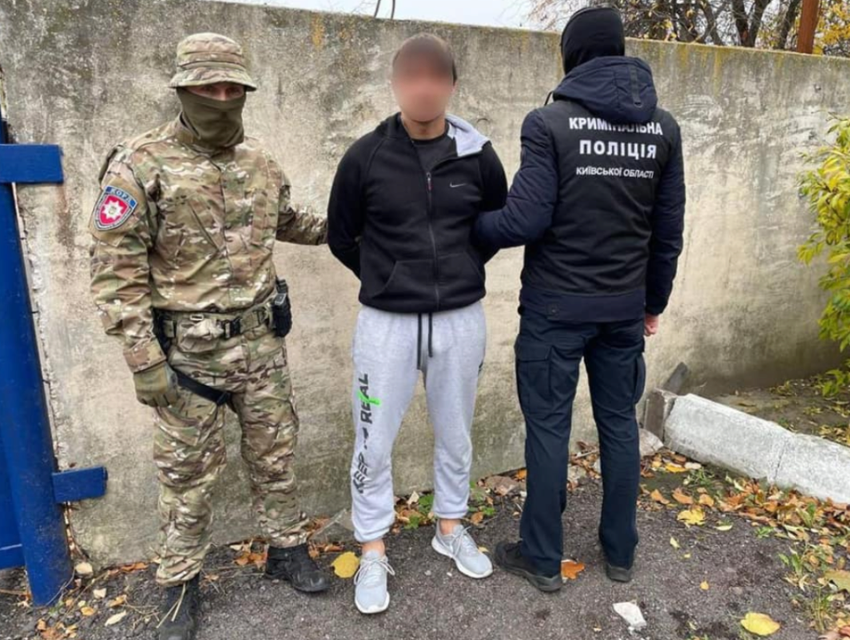 Вынесли минимум 4 дома: под Киевом полиция поймала грабителей из РФ