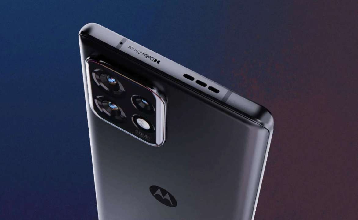 Motorola представила новый флагман Edge Plus по выгодной цене/Фото: Motorola Motorola Edge Plus