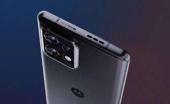 Motorola представила новий флагман Edge Plus за вигідною ціною/Фото: Motorola Motorola Edge Plus