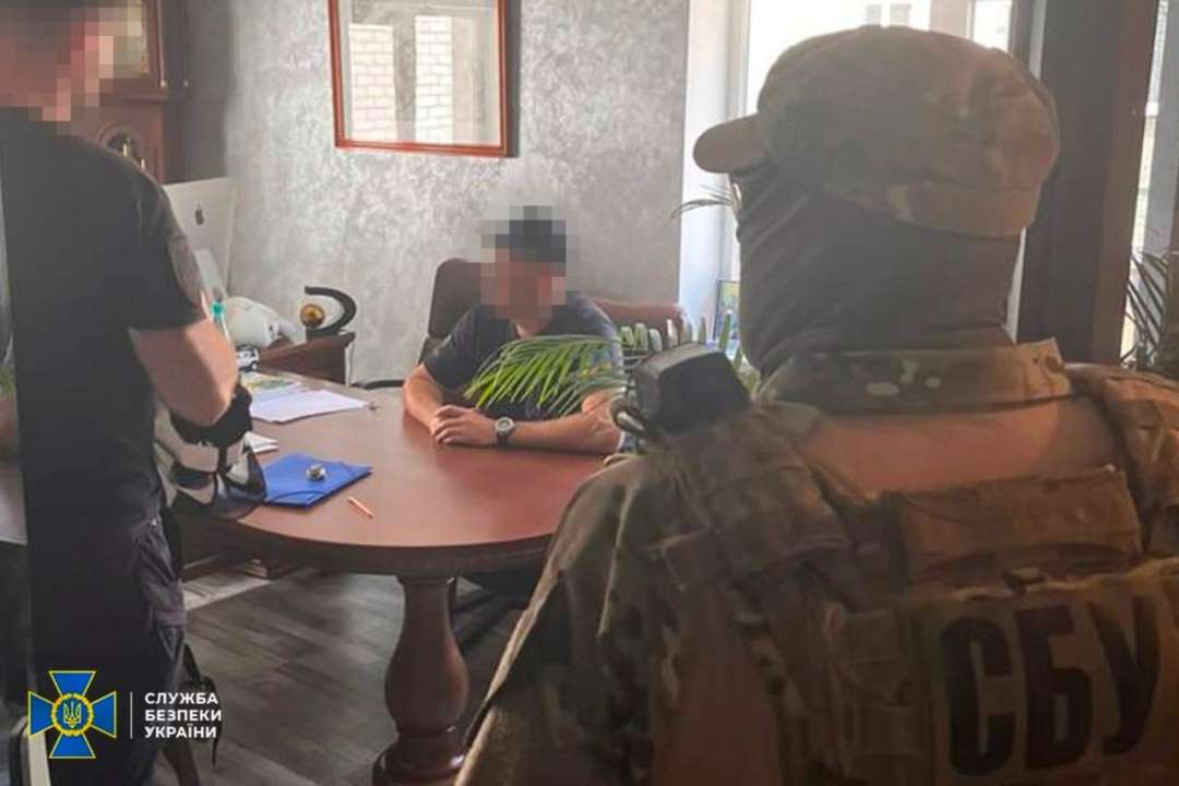У Кропивницькому СБУ спіймала на хабарі в $92 тис. депутата/Фото: СБУ