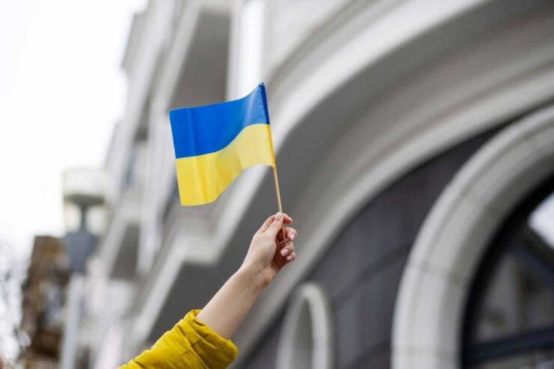 Українців, які вважають, що справи розвиваються у правильному напрямі стало менше/Фото: freepik Українців, які вважають, що справи розвиваються у правильному напрямі стало менше — КМІС