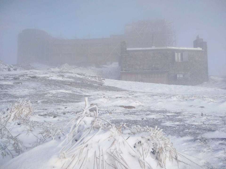 Сніги та мороз: в Карпатах погіршилися погодні умови