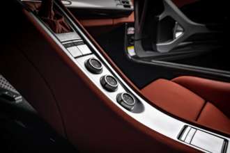 Самый экстремальных дорожный Porsche продали на аукционе за рекордные $2 млн/Фото: Bring a Trailer Porsche