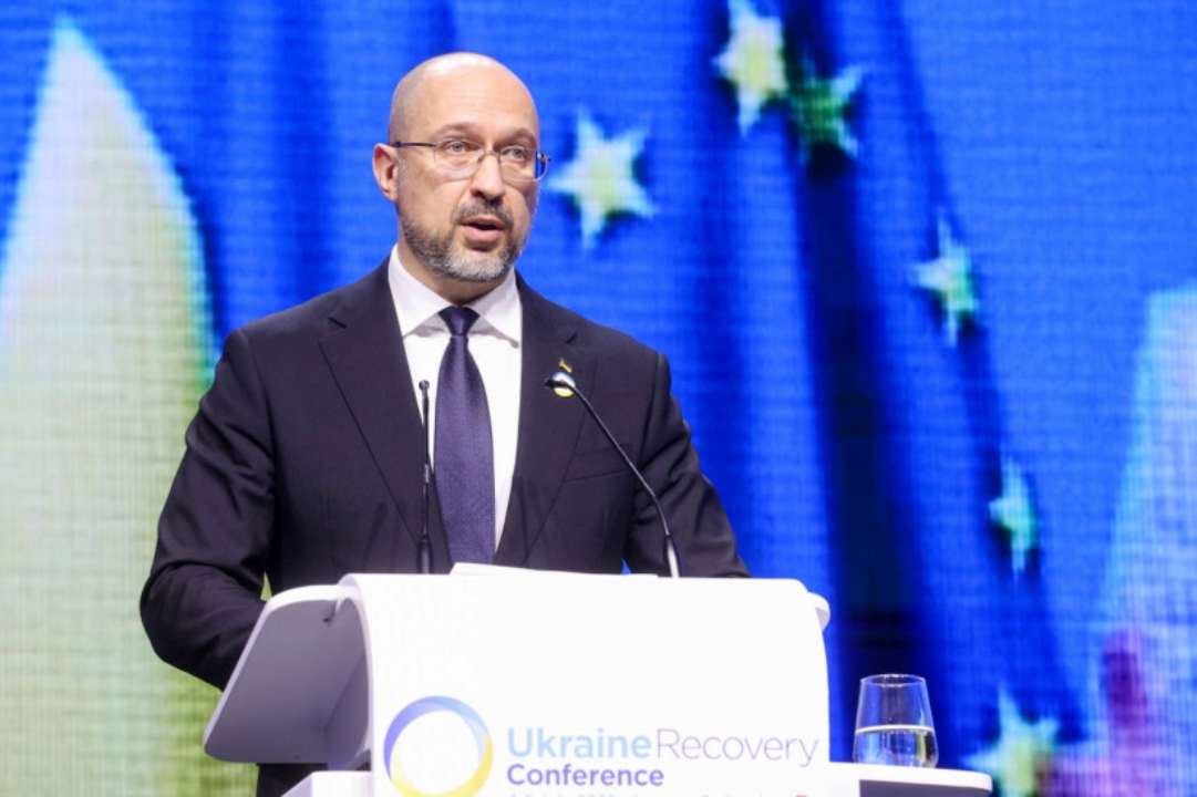Шмыгаль озвучил сумму убытков, которые нанесла рф инфраструктуре Украины/Фото: Кабмин Шмыгаль