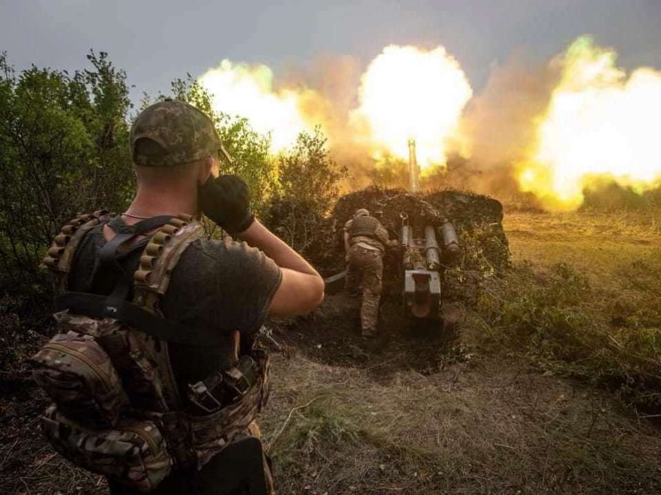 В Офісі Президента відповіли, чи закінчиться війна до кінця року. Фото: Facebook Командування Об'єднаних Сил ЗС України Подоляк