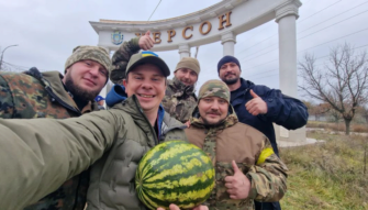 Дмитрий Комаров попал под вражеский обстрел в Херсоне / Фото: Instagram "Стены задрожали": Дмитрий Комаров попал под вражеский обстрел возле Антоновского моста