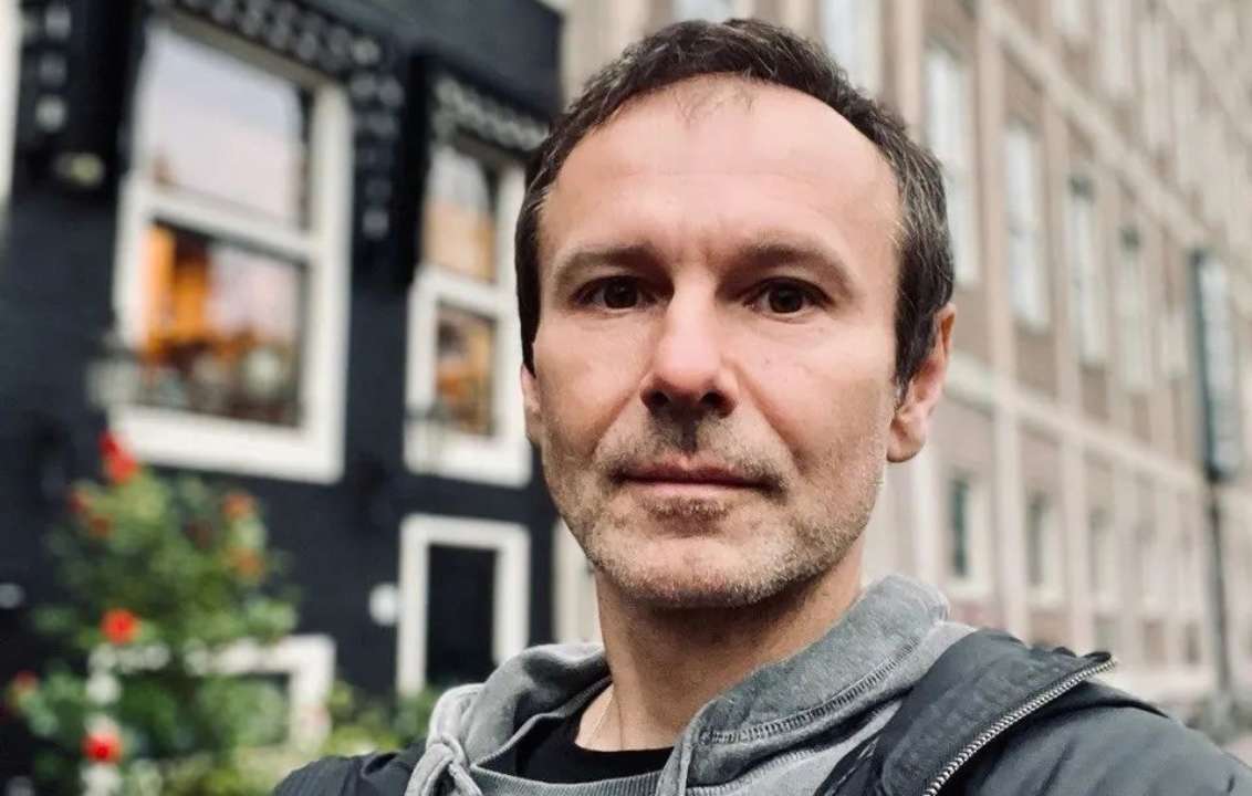 Вакарчук показал архивный снимок со Скрябиным/Фото: sviatoslav.vakarchuk/instagram "Хочется вернуться в те времена": Вакарчук поделился трогательными воспоминаниями о Скрябине