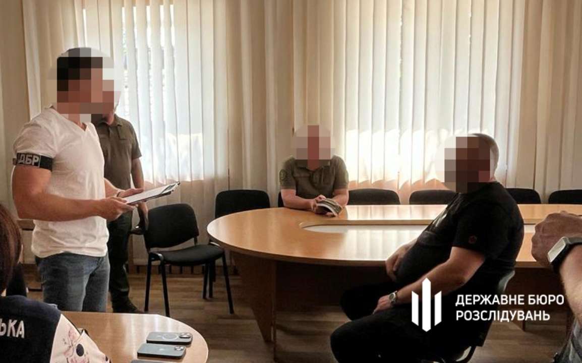 Работники ГБР завершили досудебное расследование в отношении уже бывшего начальника исправительной колонии Обещал досрочное освобождение: будут судить экс-руководителя колонии из Днепропетровской области